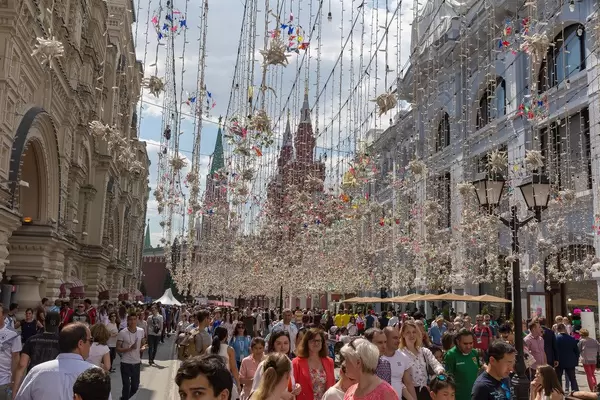 Street decoration in Moscow