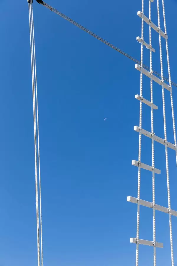 Strickleiter auf einem Segelschiff