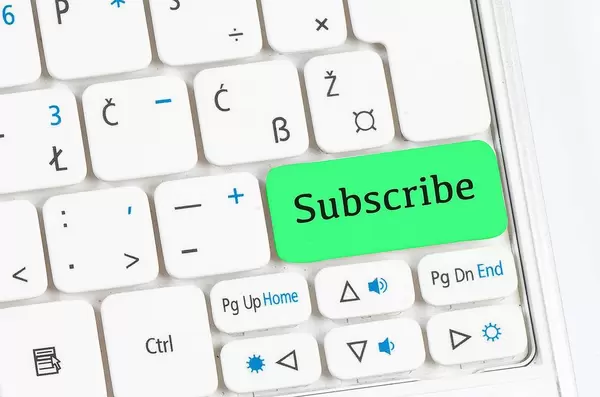 Subscribe green keyboard button