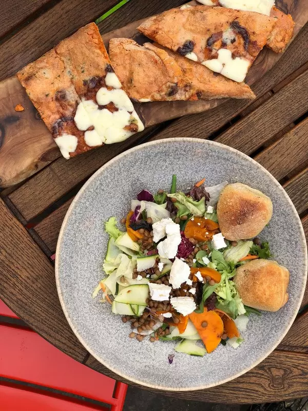 Super zucca salad and garlic bread with mozzarella with smokey chilli-infused dough