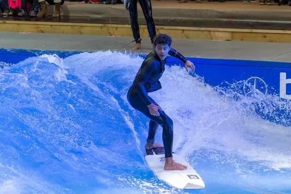 Surfpool indoor surfing machine by Citywave at fair Boot Düsseldorf 2018
