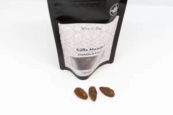 Sweet almonds with cinnamon flower and allspice