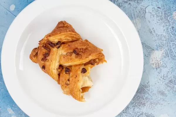 Sweet Pastry with Pecam Nuts served on the plate (Flip 2019) (Flip 2019)