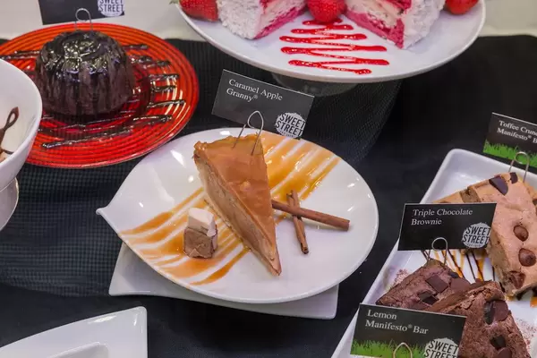 Sweet Street - Caramel Apple Granny