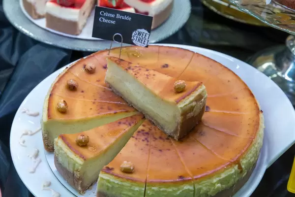 Sweet Street Crème Brulée Cheese cake