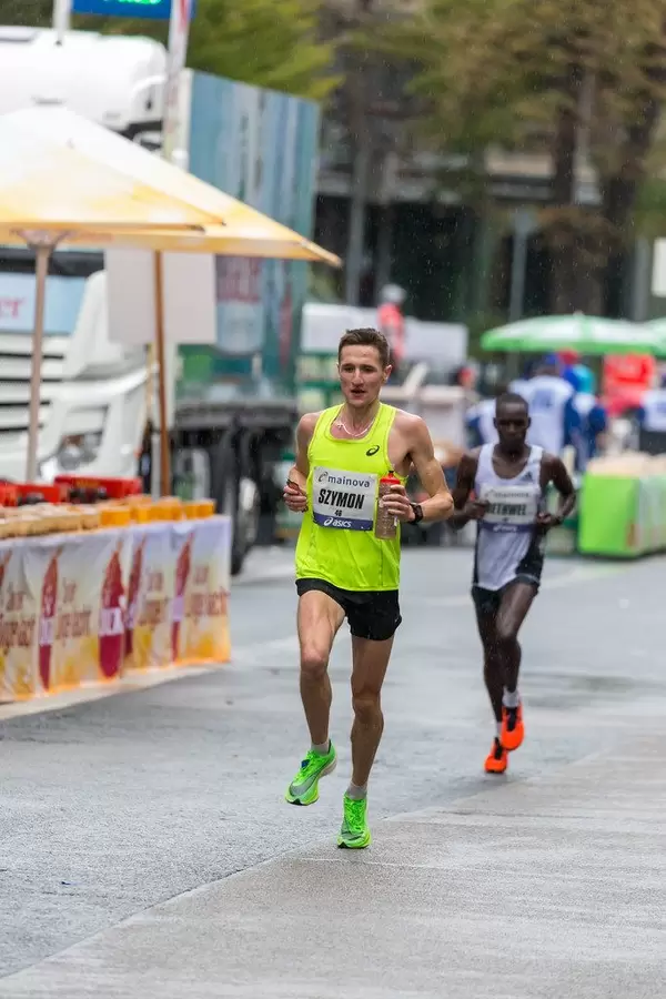 Szymon Kulka from Poland at Frankfurt Marathon comes in as number 13