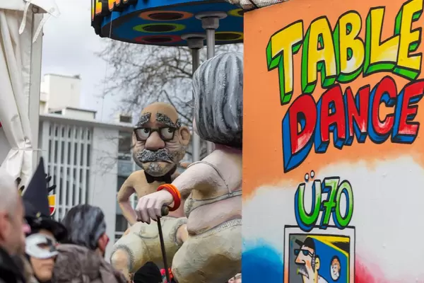 Table Dance für Ü70 - Kölner Karneval 2018
