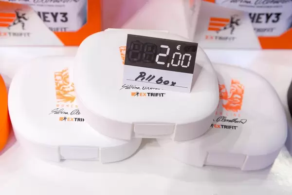 Tablettenschachtel von EX TRIFIT wird auf der Fibo in Köln verkauft