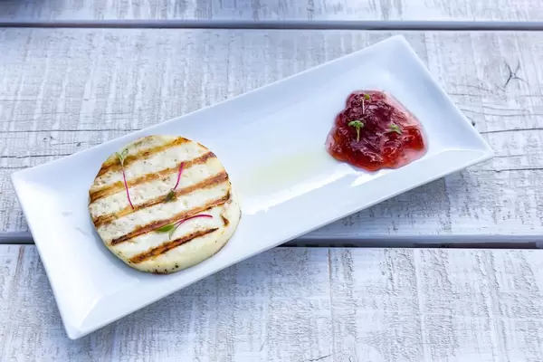 Talagani Käse mit Marmelade