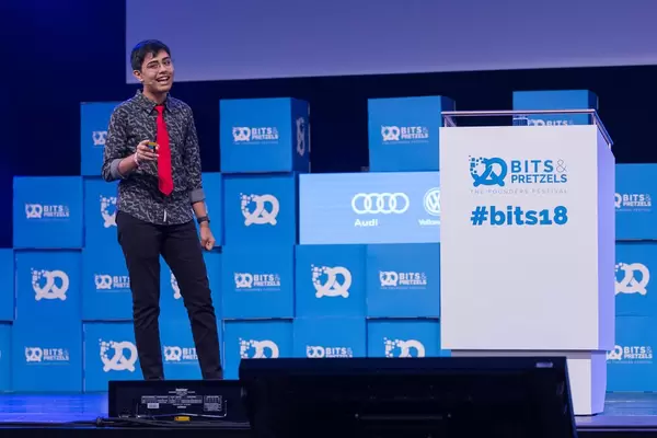 Tanmay Bakshi looking carismatic at the croud