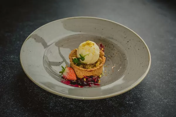 Tarte With Ice Cream Ball