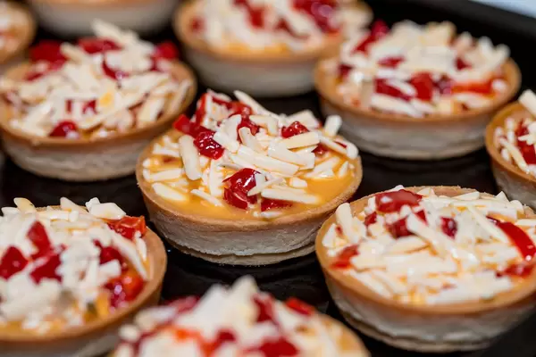 Tartlets with vegetables and cheese  Flip 2019