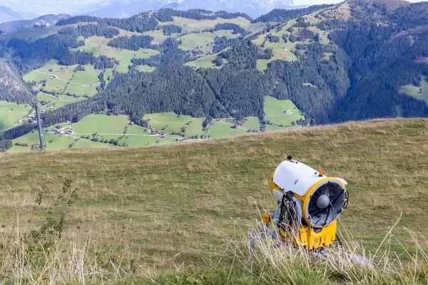 TechnoAlpin snow-making system with a view of the Alpbachtal valley in the background