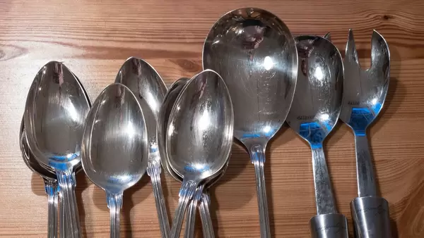 Teelöffel und andere Löffel