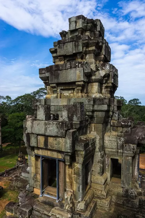 Temple Mountain Ta Keo