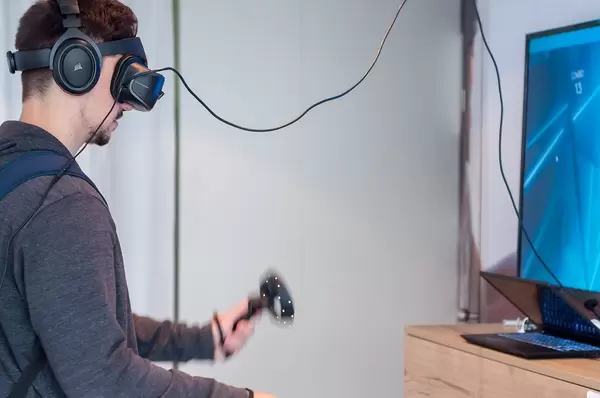 Testing of Windows Mixed Reality Headset