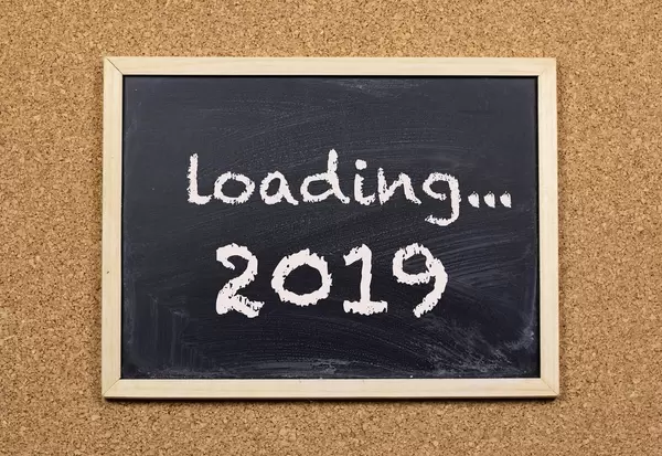 Text loading 2019 on chalkboard