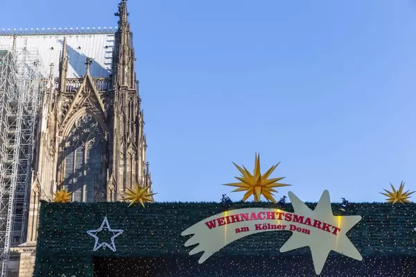 The christmas market at the Cologne cathedral