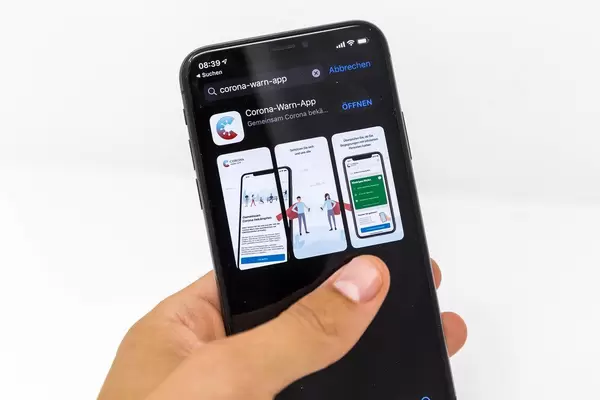The Covid-19 warning app launched by the German government. Download and use are voluntary