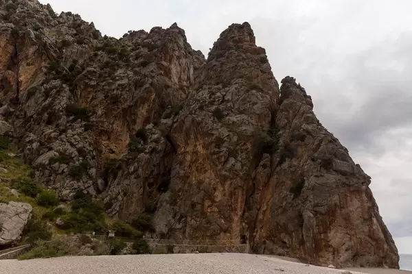 The last stretch of the walkway coming from the tunnel that connects Sa Calobra beach to the village