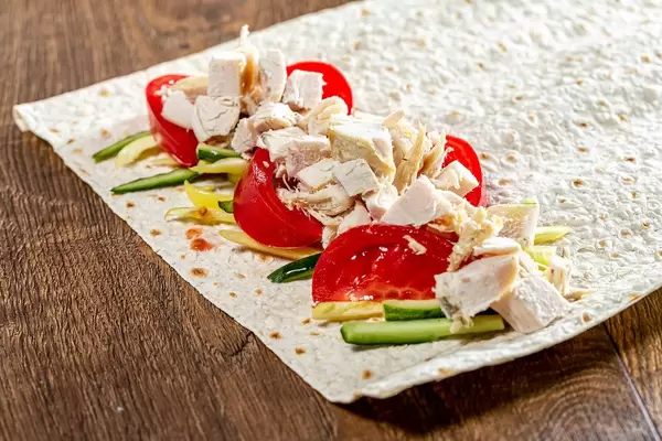 The process of cooking Shawarma (Flip 2019)