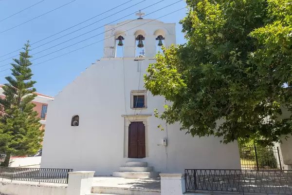 The white church of Panagia Protothronos in the village of Halki in the interior of the island of Naxos