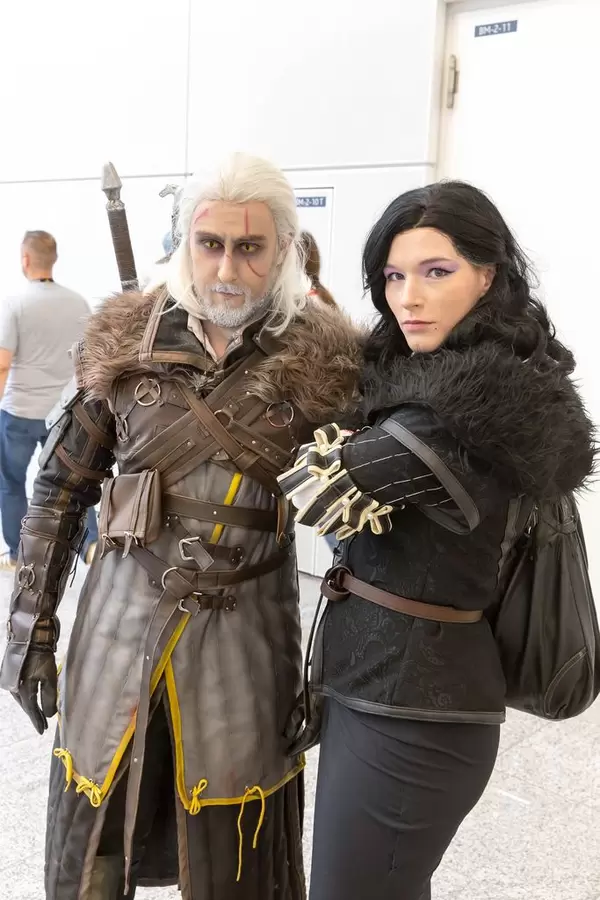 The Witcher 3 Darsteller (Yennefer und Geralt) - Gamescom 2017, Köln
