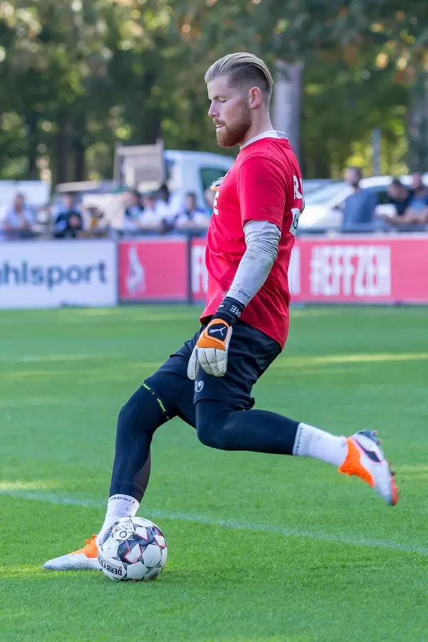 Timo Horn beim Training am 12.09.2018