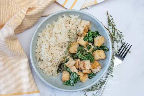 Tofu in a Lemon Sauce with Rice and Kale