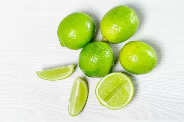 Top view fresh green lime fruit (Flip 2019)