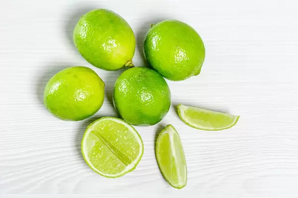 Top view fresh green lime fruit