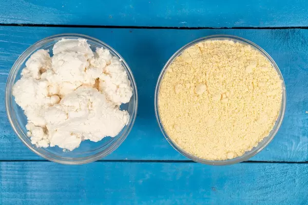 Top view of Corn Flour and White Cheese in the bowls (Flip 2020)