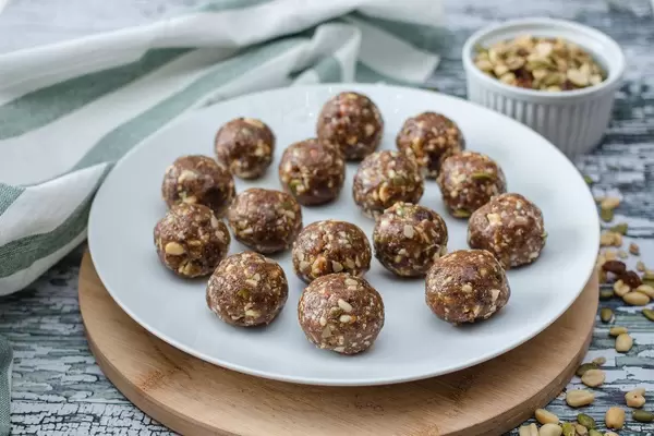 Trail Mix Energy Bites