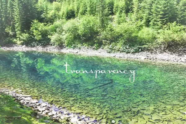 Transparency: See in den Bergen