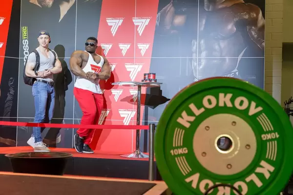 Trec Nutrition Bodybuilder beim Foto-Shooting - FIBO Köln 2018