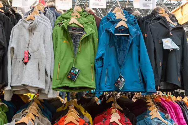 Trecking- und Outdoor-Jacken