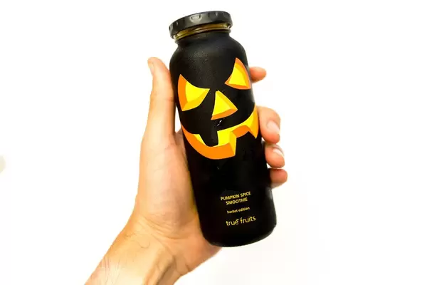 True Fruits Herbst Edition zu Halloween: Pumpkin Spice Smoothie