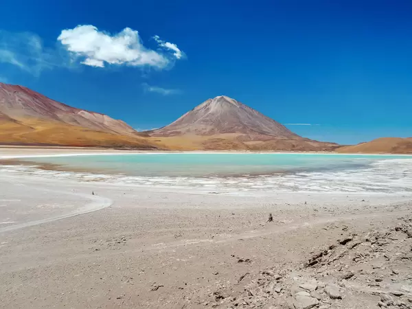 Turquoise paradise lake / Türkis Paradies See