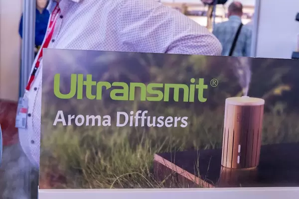 Ultransmit Aroma Diffusor Plakat