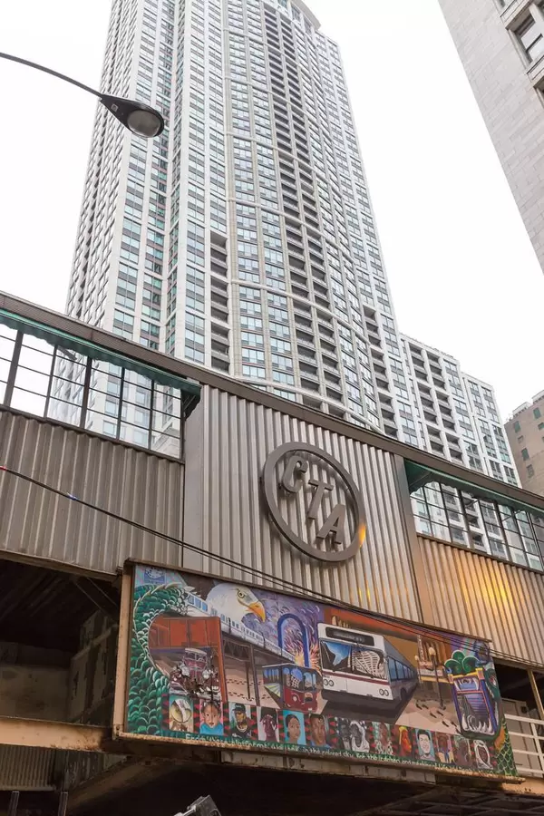 Untergekommenes Gebäude von Chicago Transit Authority