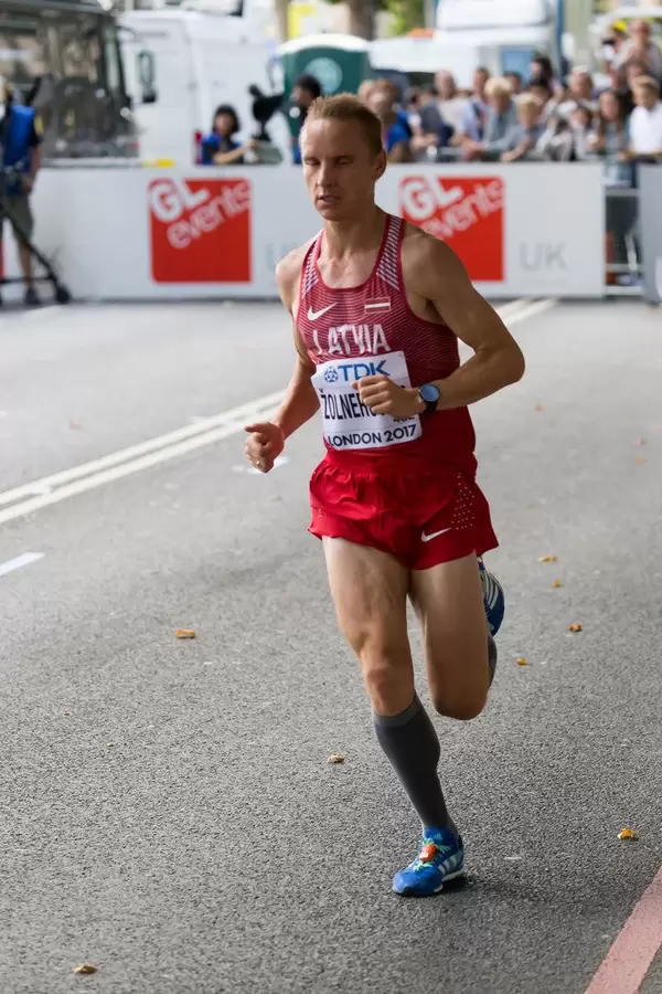 Valerijs Žolnerovics (Marathon Finale) bei den IAAF Leichtathletik-Weltmeisterschaften 2017 in London
