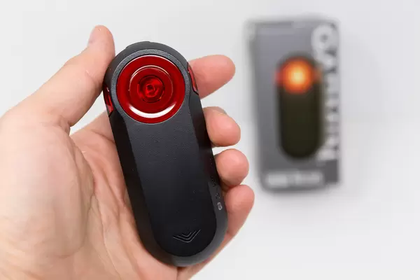 Varia RTL515 Rückfahrradar mit Rücklicht für das ausgelassene Bike-Erlebnis