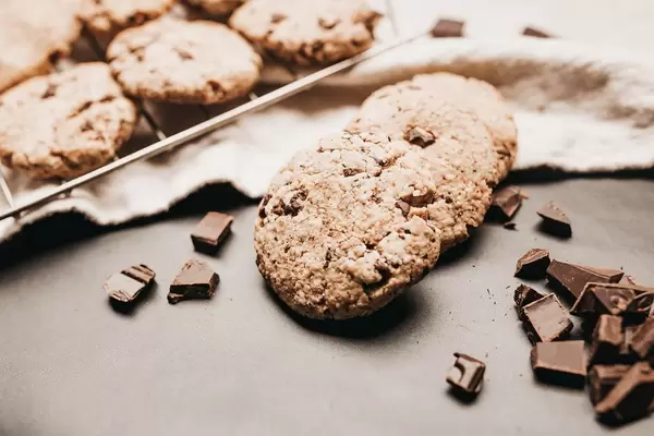 Vegan spelt flour chocolate chip cookies