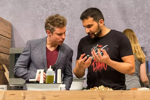 Veganer Koch Attila Hildmann im Gespräch