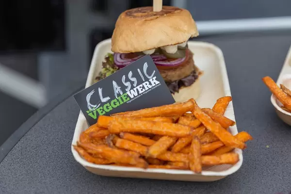 Veganer "Classic" Burger von Veggiewerk