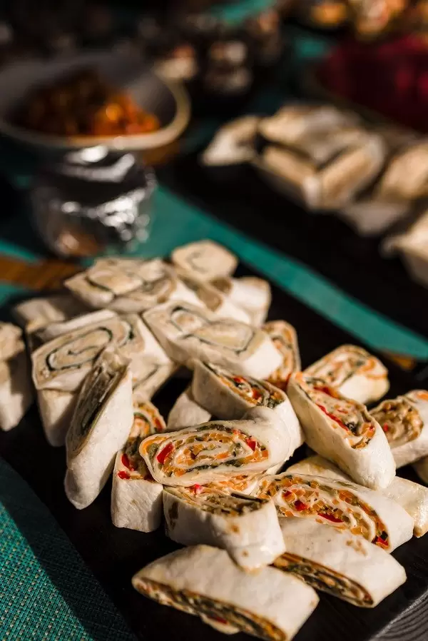 Vegetable Meat Lavsh With Eggs And Mayo