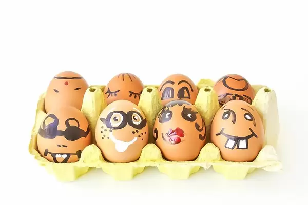 Verzierte Eierschalen