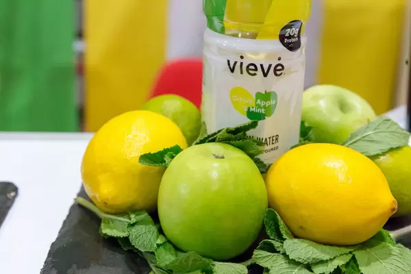 Vieve Protein-Getränk mit Apfel-Zitrone-Geschmack