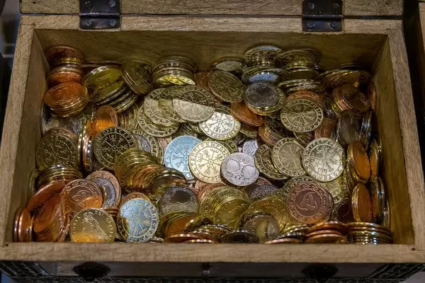 Vikings Münzen in einer Schatztruhe zum Kaufen