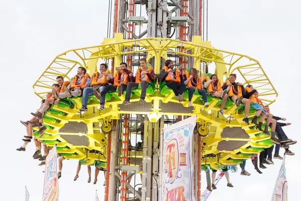 Visitors enjoying Space-Shot - Oktoberfest 2017